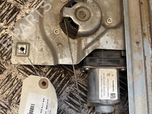 Used Front left window mechanism Front left window mechanism 32030376 32030376