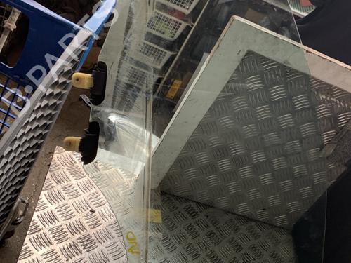 Front right door window HYUNDAI i20 II (GB, IB) 1.0 T-GDI | BP30149351C19