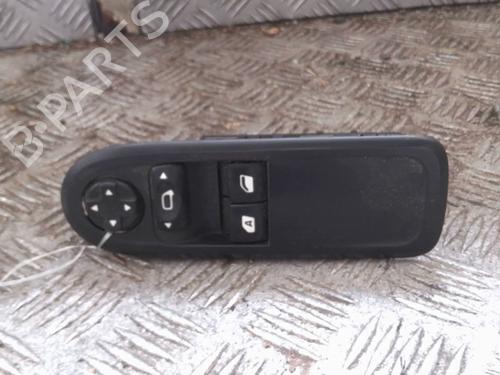 Used Switch CITROËN C3 II (SC_) 1.2 VTi 82 (82 hp) 22228521