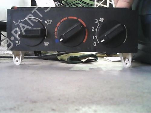 Used Climate control RENAULT CLIO I (B/C57_, 5/357_) 1.2 (B/C/S572) (60 hp) 22035604
