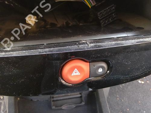 Used Warning switch RENAULT CLIO III (BR0/1, CR0/1) 1.5 dCi (C/BR0G, C/BR1G) (68 hp) 26049578
