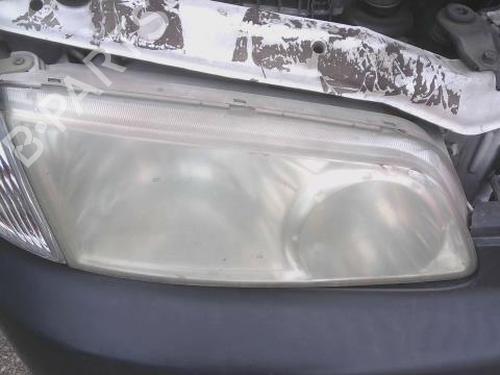 Used Right headlight HYUNDAI H-1 / STAREX Bus (A1) 2.5 TCi (101 hp) 29328189