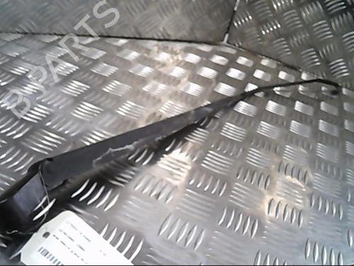 Used Front windshield wiper arm CITROËN C3 I (FC_, FN_) 1.4 HDi (68 hp) 20992118