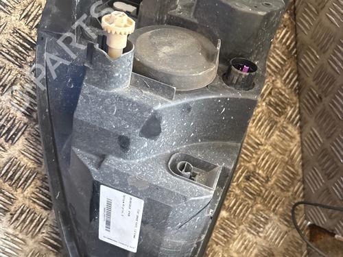 Used Right headlight Right headlight FIAT PUNTO EVO (199_) 1.3 D Multijet (199AXC1A, 199BXC1A, 199AXT1A, 199BXT1A) (75 hp) 34553537 34553537