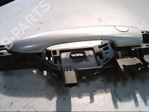 Used Front left exterior door handle RENAULT GRAND SCÉNIC II (JM0/1_) 1.9 dCi (JM0G, JM12, JM1G, JM2C) (120 hp) 20995599