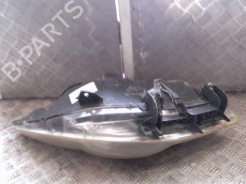 left-headlight-peugeot-307-3ac-2000-2001-2002-2003-2004-2005-2006-2007-2008-2009-2010-2011-2012-26141198 main image
