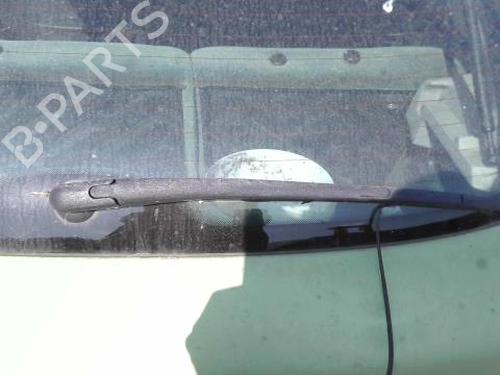 Used Rear windshield wiper arm PEUGEOT 206 Hatchback (2A/C) 1.6 i (89 hp) 27172586
