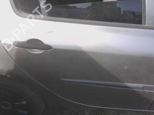 Used Right rear door RENAULT CLIO III (BR0/1, CR0/1) 1.2 16V Hi-Flex (BR1U, CR1U) (75 hp) 28840374