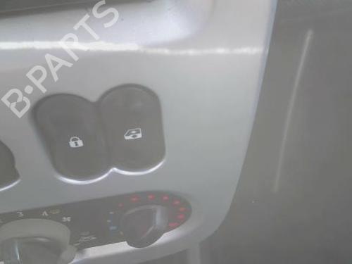 Used Right front window switch Right front window switch 39584416 39584416