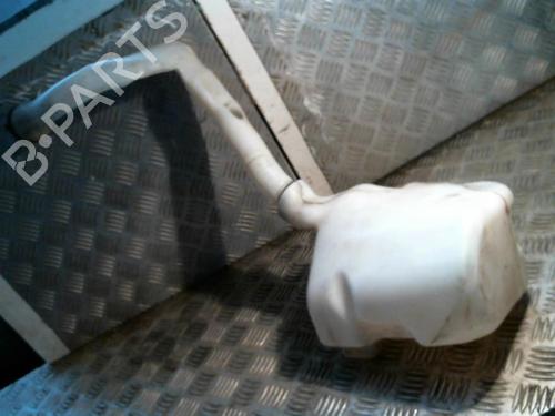 Used Windscreen washer tank PEUGEOT 1007 (KM_) 1.4 HDi (68 hp) 20988793
