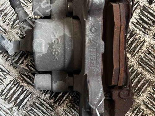 Right front brake caliper FIAT 500 (312_) 0.9 (312AXG1A, 312.AXG11) | BP33858942M104 - Image 3
