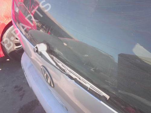 Used Rear windshield wiper arm Rear windshield wiper arm 38764328 38764328