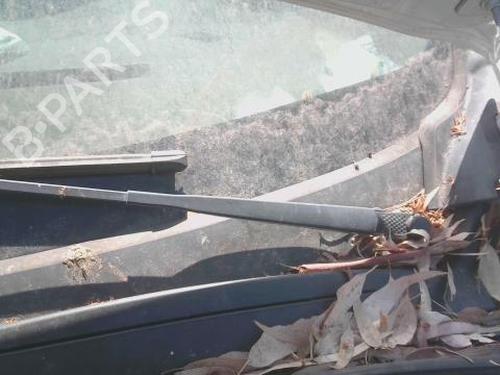 Used Front windshield wiper arm RENAULT KANGOO / GRAND KANGOO II (KW0/1_) 1.5 dCi 90 (KW05, KW08, KW0G, KW11) (90 hp) 28000593