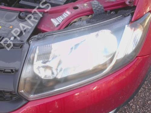Used Left headlight DACIA SANDERO II TCe 90 (B8M1, B8MA, B8AC) (90 hp) 29760609