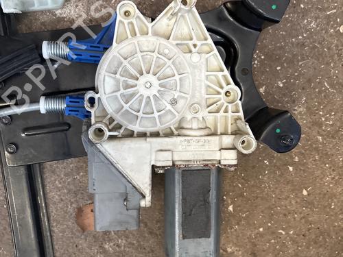Used Front left window mechanism Front left window mechanism CITROËN XSARA PICASSO (N68) 1.6 HDi (109 hp) 34359666 34359666