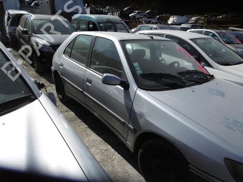 Rear parcel shelf PEUGEOT 306 Hatchback (7A, 7C, N3, N5) 1.6 | BP22039904C85 