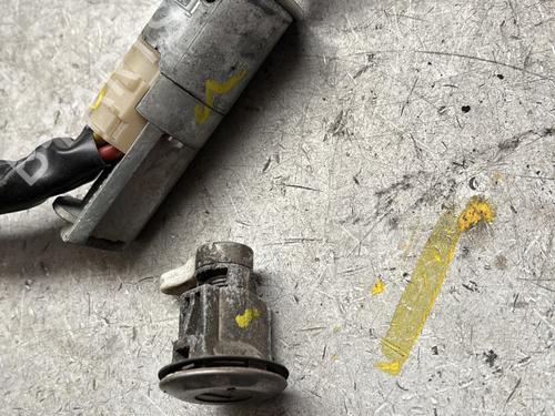 Used Ignition barrel Ignition barrel 23572603 23572603