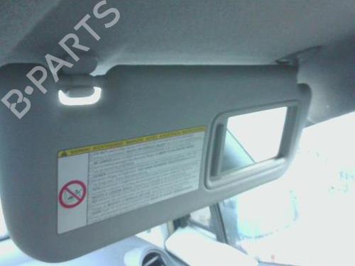 Højre solskærm TOYOTA YARIS (_P9_) 1.4 D-4D (NLP90_, NLP90R) (90 hp) 31168247