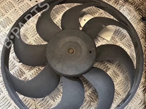 Used Radiator fan Radiator fan 38058089 38058089