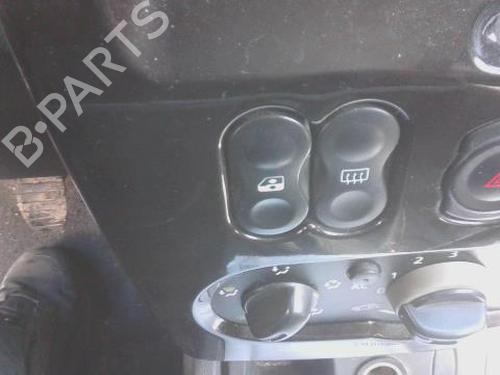 left-front-window-switch-dacia-duster-hs_-2010-2011-2012-2013-2014-2015-2016-2017-2018-33200557 main image