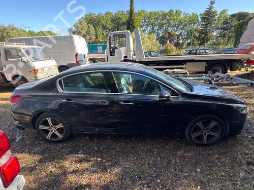 Brugte PEUGEOT 508 I (8D_) 2.0 BlueHDi 180 4658020