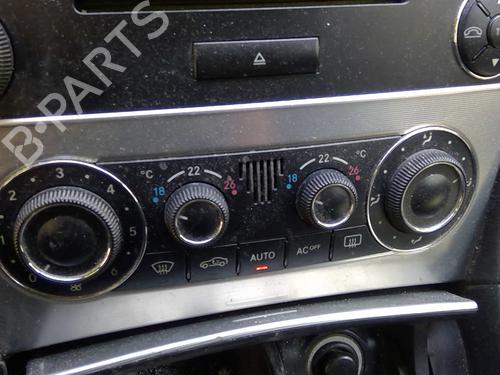 Used Climate control MERCEDES-BENZ C-CLASS Coupe (CL203) C 220 CDI (203.708) (150 hp) 26210670