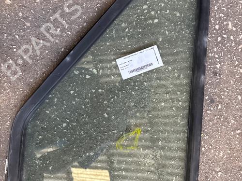 Used Front right quarter glass Front right quarter glass MERCEDES-BENZ SPRINTER 2-t Van (B901, B902) 211 CDI (901.661, 901.662, 902.661, 902.662) (109 hp) 36143449 36143449