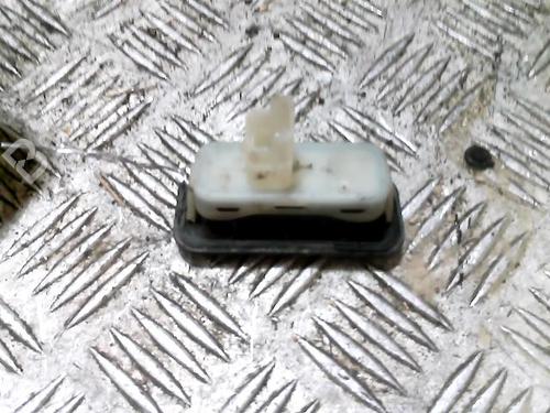 Used Switch Switch RENAULT MEGANE III Hatchback (BZ0/1_, B3_) 1.5 dCi (BZ0C) (90 hp) 20987671 20987671