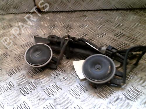 Used Horn NISSAN JUKE (F15) 1.2 DIG-T (115 hp) 20989768