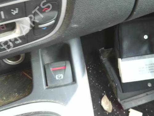Used Switch RENAULT SCÉNIC III (JZ0/1_) 1.5 dCi (110 hp) 26521677