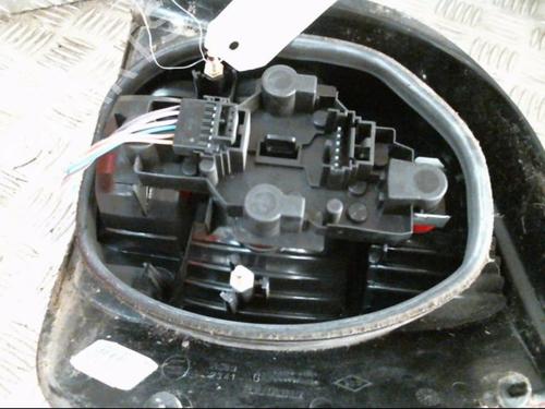 Farolim esquerdo Farolim esquerdo RENAULT SCÉNIC I MPV (JA0/1_, FA0_) 2.0 16V (JA1D, JA17) (140 hp) 20995230 20995230