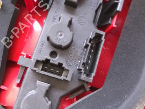 Left taillight VW POLO (6N2) 1.4 16V | BP26430471C34 