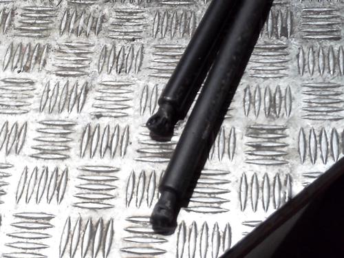 Used Tailgate lift support Tailgate lift support CITROËN SAXO (S0, S1) 1.1 X, SX (60 hp) 22228277 22228277