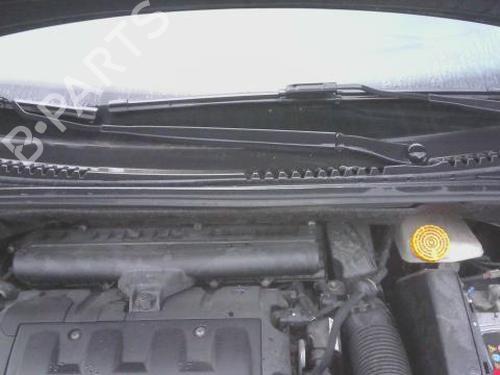 Used Front windshield wiper arm CITROËN DS3 (SA_) 1.6 VTi 120 (120 hp) 28382201