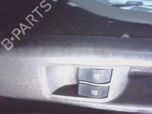 Used Switch RENAULT CLIO II (BB_, CB_) 1.5 dCi (B/CB07) (65 hp) 32217221
