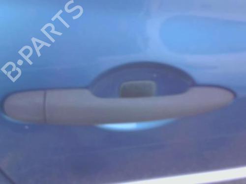 Maneta exterior delantera derecha RENAULT CLIO III (BR0/1, CR0/1) 1.4 16V (98 hp) 27890056