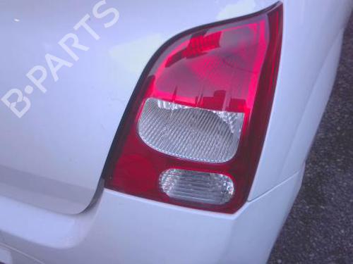 Używane Lampa tylna prawa RENAULT TWINGO II (CN0_) 1.5 dCi (CN0E) (64 hp) 30060692