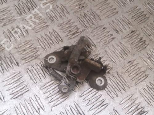 Used Hood lock RENAULT TWINGO I (C06_) 1.2 16V (C060) (60 hp) 28382351