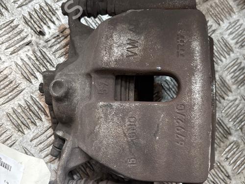 Used Right front brake caliper Right front brake caliper 38294899 38294899