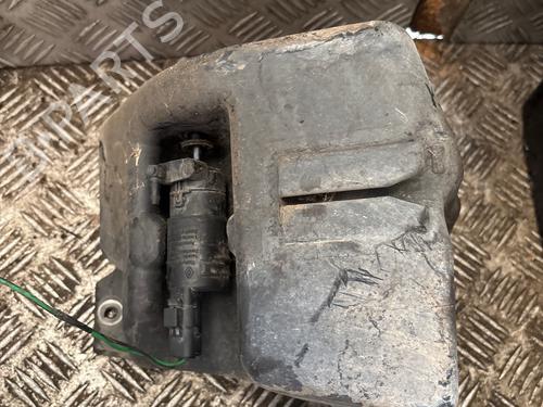 windscreen-washer-tank-renault-master-ii-van-fd-1997-1998-1999-2000-2001-2002-2003-2004-2005-2006-2007-2008-2009-2010-2011-2012-2013-36442623 main image