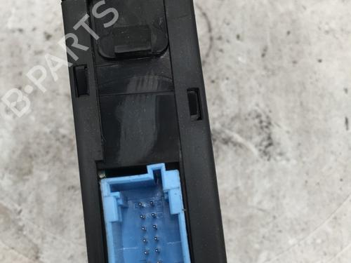 Card reader RENAULT ESPACE IV (JK0/1_) 2.0 dCi (JK01, JK02, JK1J, JK1K, JK1H) | BP33025425E4 - Image 6