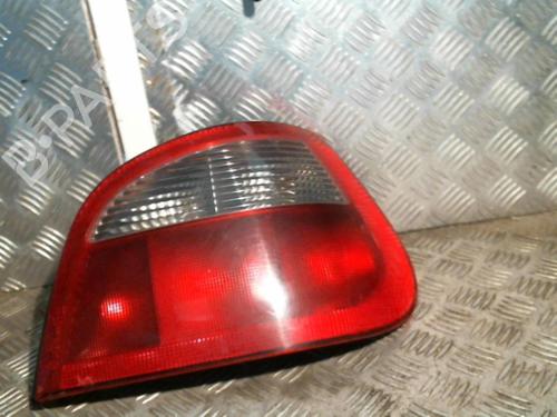 Used Right taillight RENAULT MEGANE I (BA0/1_) 1.6 16V (BA04, BA0B, BA11, BA1J, BA16, BA19, BA1K, BA1V,... (107 hp) 21000242