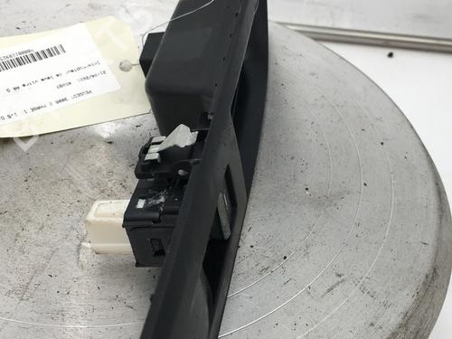 Used Left rear window switch PEUGEOT 3008 II SUV (MC_, MR_, MJ_, M4_) 1.5 BlueHDi 130 (131 hp) 31332996
