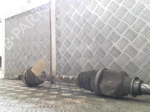 Used Left front driveshaft RENAULT CLIO III (BR0/1, CR0/1) 1.5 dCi (BR17, CR17) (86 hp) 20990182