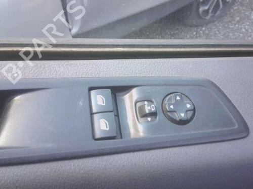 switch-citroen-jumpy-iii-van-v_-2016-33336689 main image