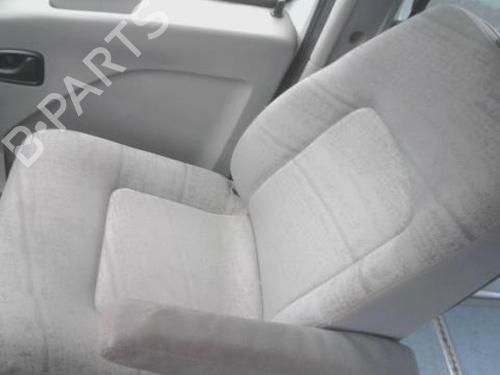 Sæde højre fortil Sæde højre fortil RENAULT MASTER II Van (FD) 2.5 dCi 120 (FD0M, FD0U, FD0W, FD2M, FD2W, FD3M, FD3U,... (115 hp) 34411982 34411982