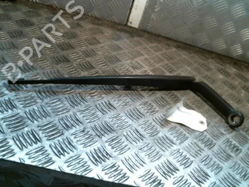 Used Front windshield wiper arm BMW 3 (E46) 330 d (204 hp) 20996351