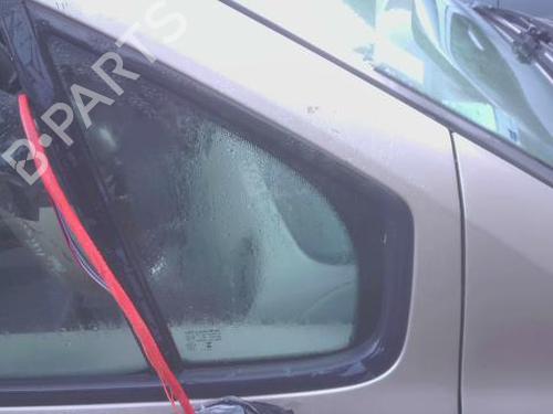 front-right-quarter-glass-renault-modus-grand-modus-fjp0_-2004-32108552 main image