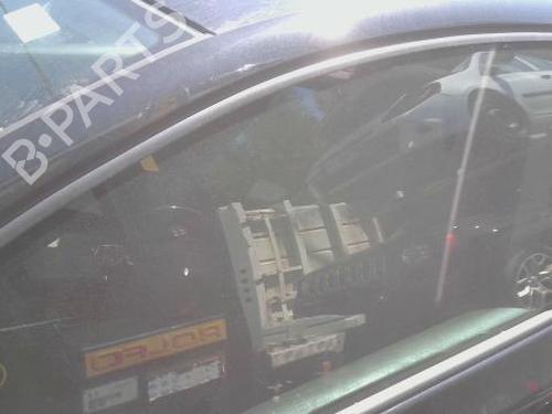 front-left-door-window-vw-golf-plus-v-5m1-521-2004-2005-2006-2007-2008-2009-2010-2011-2012-2013-34553789 main image