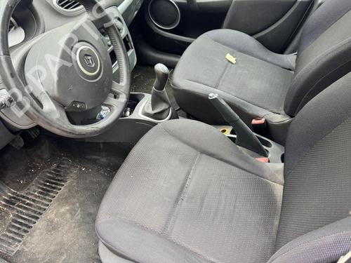 Høyre foran invendig håndtak RENAULT CLIO III (BR0/1, CR0/1) 1.5 dCi (BR17, CR17) | BP29712824I14 